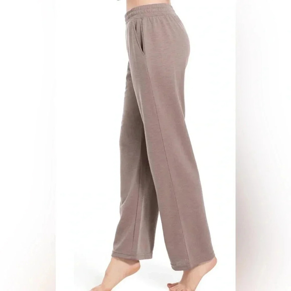 ☀️ Soft Comfy Joggers/Pants, Brand New, Size Medium - Picture 2 of 13